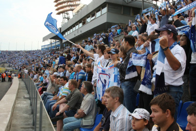 Лига Чемпионов УЕФА 2010/2011, плей—офф, Зенит—Осер
