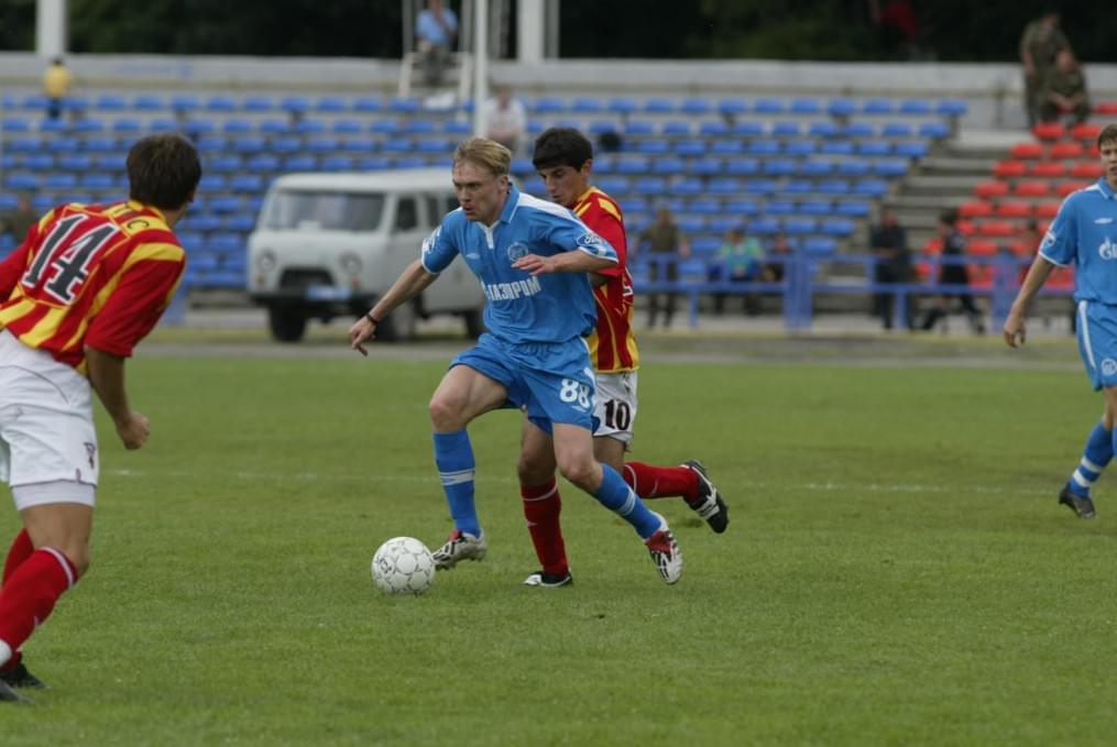 Чемпионат России по футболу 2004. 18 тур. «Алания» (Владикавказ) — «Зенит» (Санкт-Петербург). 0:3