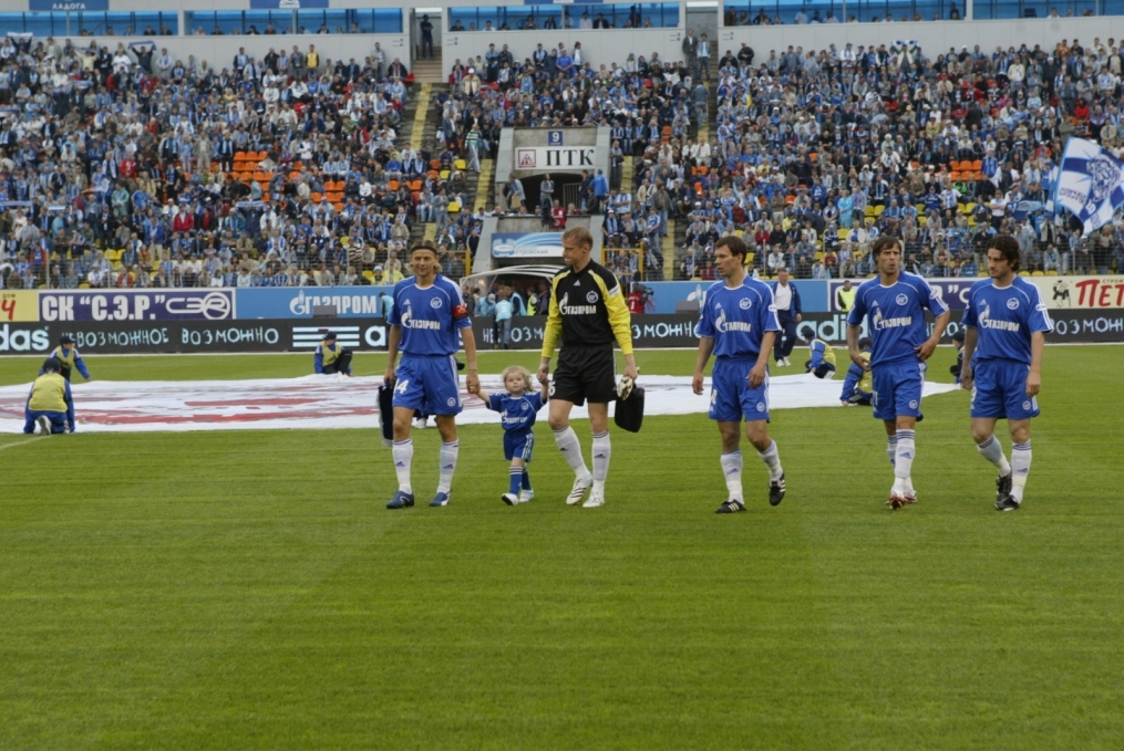 Чемпионат России по футболу 2007. 16 тур. ФК  «Зенит» (Санкт-Петербург) —  ФК «Ростов» (Ростов-на-Дону). 2:0