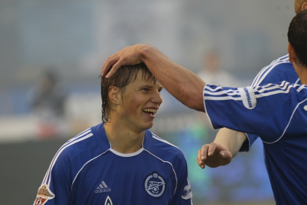 Чемпионат России по футболу 2007. 16 тур. ФК  «Зенит» (Санкт-Петербург) —  ФК «Ростов» (Ростов-на-Дону). 2:0