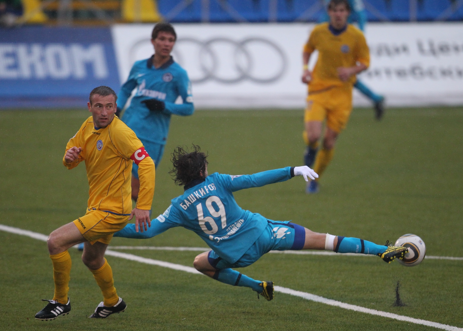 Первенство молодежных составов 2010 года. 27 тур, футбольный матч Зенит(м) — Ростов(м)