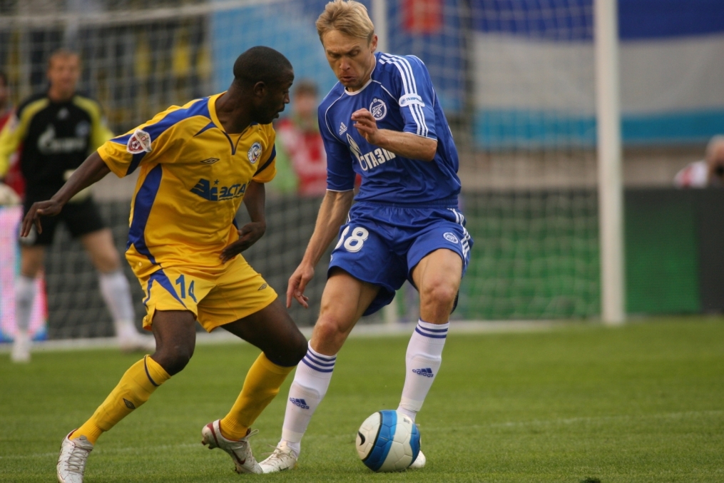 Чемпионат России по футболу 2007. 16 тур. ФК  «Зенит» (Санкт-Петербург) —  ФК «Ростов» (Ростов-на-Дону). 2:0