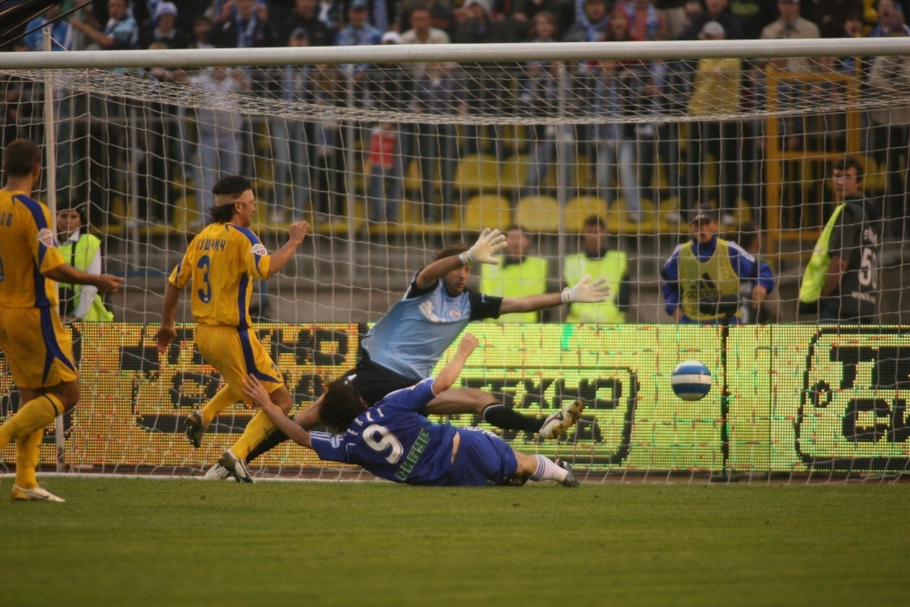 Чемпионат России по футболу 2007. 16 тур. ФК  «Зенит» (Санкт-Петербург) —  ФК «Ростов» (Ростов-на-Дону). 2:0