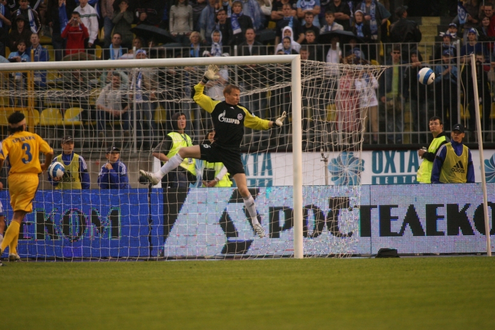 Чемпионат России по футболу 2007. 16 тур. ФК  «Зенит» (Санкт-Петербург) —  ФК «Ростов» (Ростов-на-Дону). 2:0