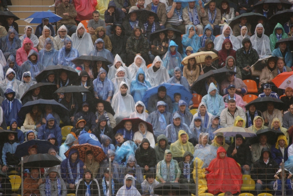 Чемпионат России по футболу 2007. 16 тур. ФК  «Зенит» (Санкт-Петербург) —  ФК «Ростов» (Ростов-на-Дону). 2:0