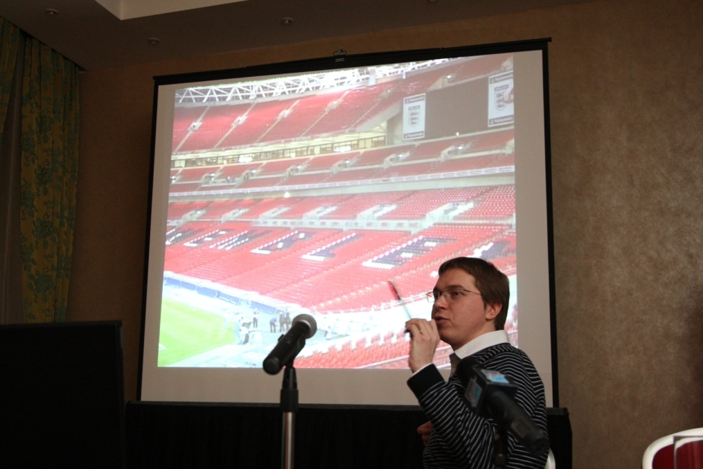 Занятие проводит Тимур Журавель