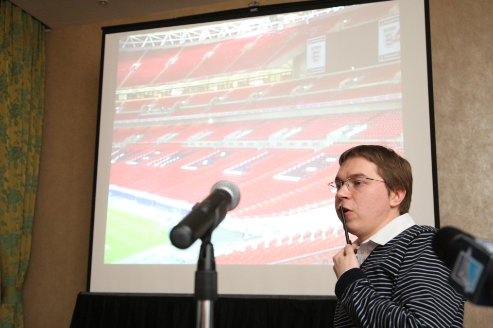 Занятие проводит Тимур Журавель