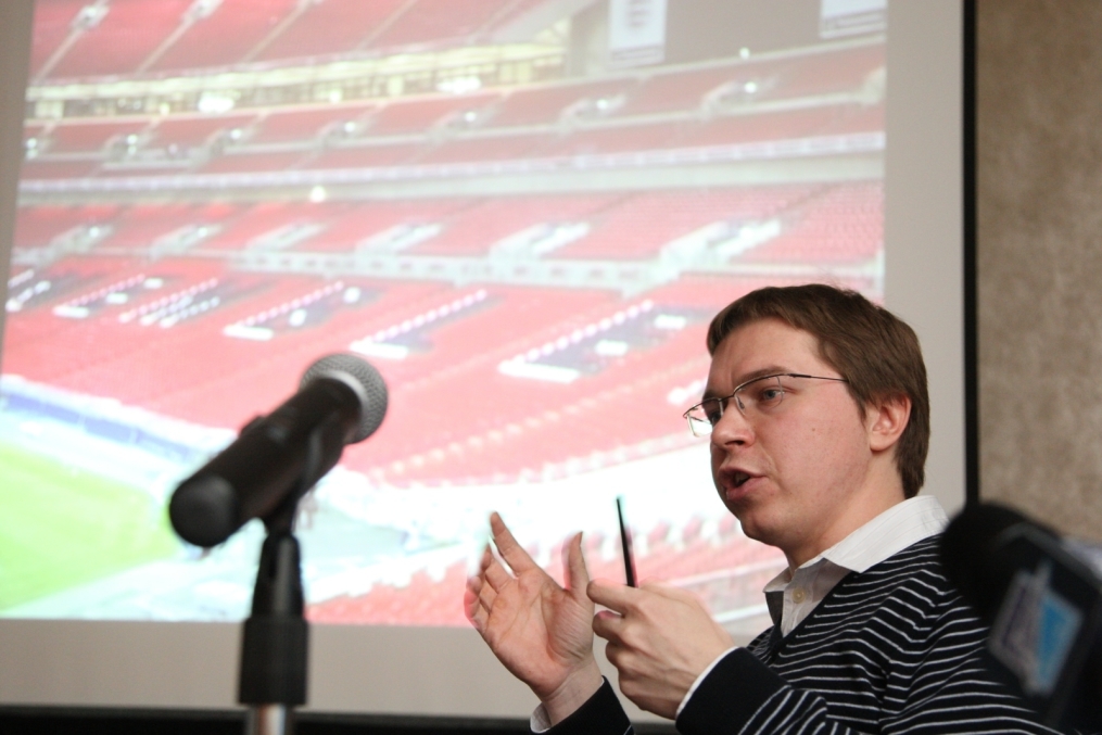 Занятие проводит Тимур Журавель