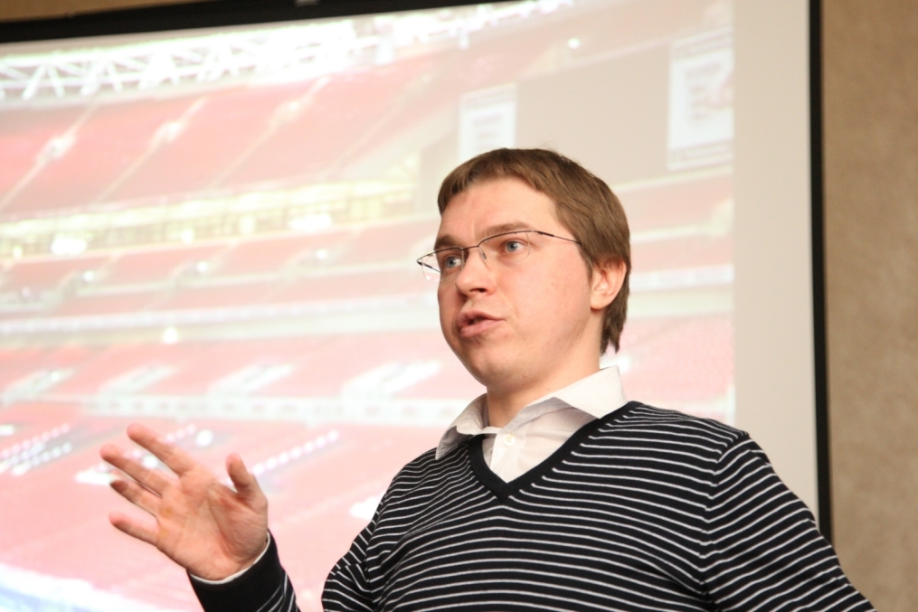 Занятие проводит Тимур Журавель