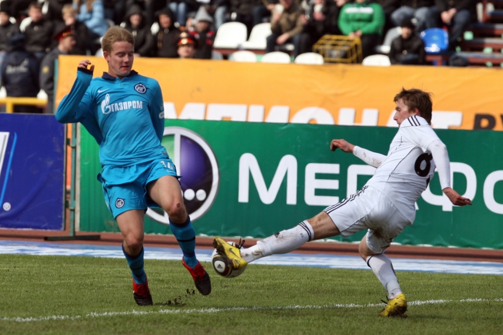 ЧР 2010. Матч ФК «Томск» — ФК «Зенит». 0:0