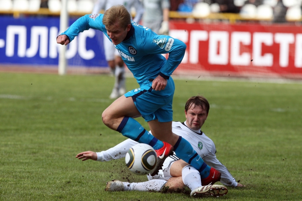 ЧР 2010. Матч ФК «Томск» — ФК «Зенит». 0:0