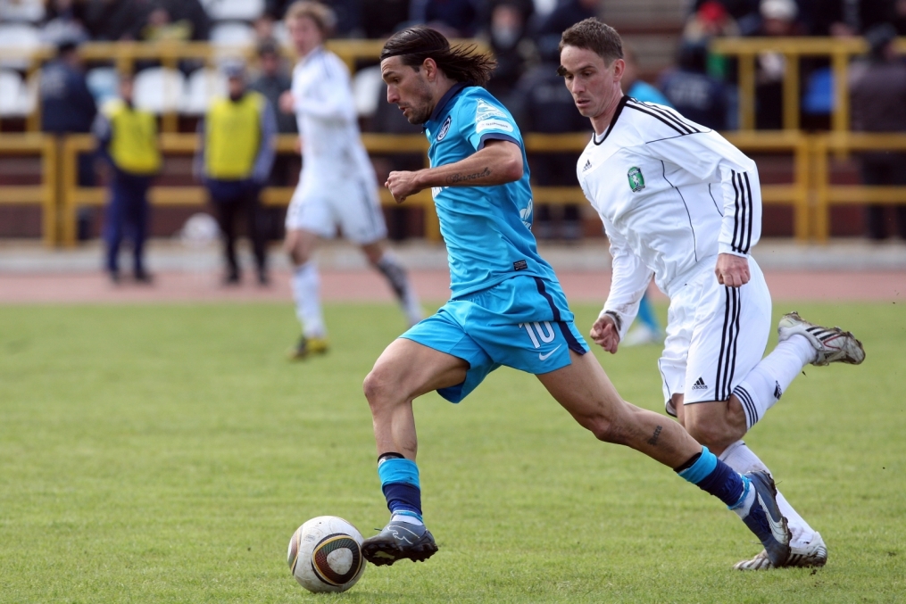 ЧР 2010. Матч ФК «Томск» — ФК «Зенит». 0:0