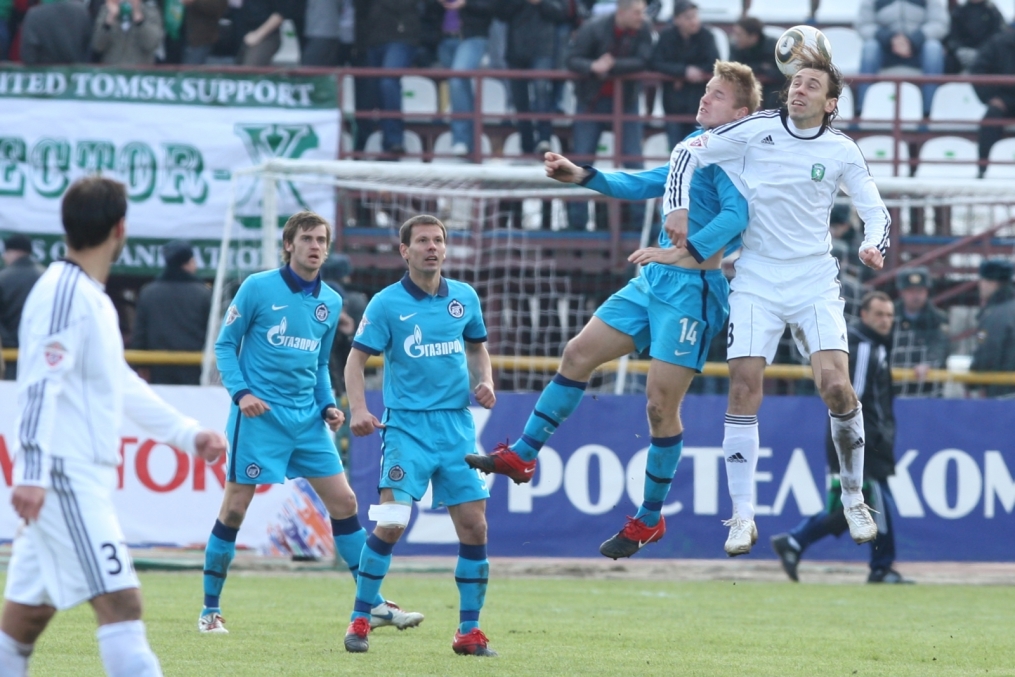 ЧР 2010. Матч ФК «Томск» — ФК «Зенит». 0:0