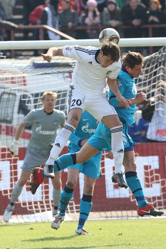 ЧР 2010. Матч ФК «Томск» — ФК «Зенит». 0:0