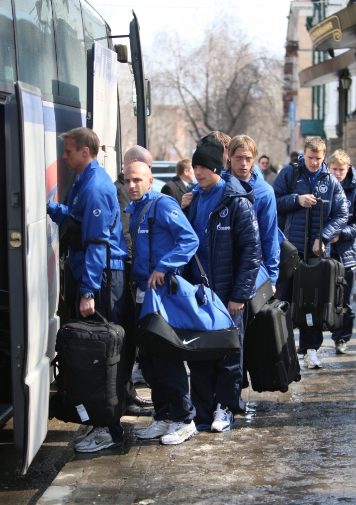 ЧР 2010. Матч ФК «Томск» — ФК «Зенит». 0:0