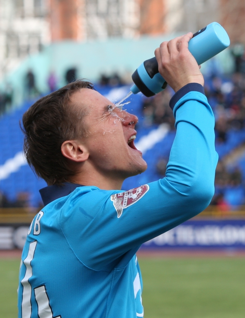 ЧР 2010. Матч ФК «Томск» — ФК «Зенит». 0:0