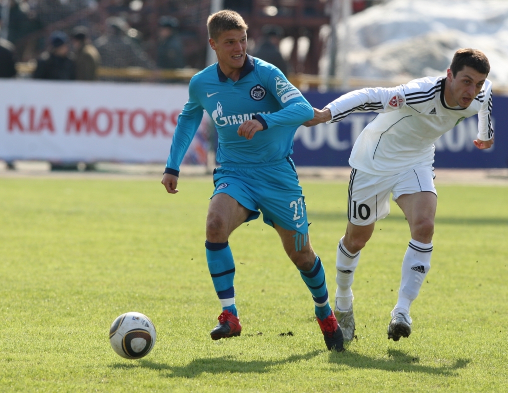 ЧР 2010. Матч ФК «Томск» — ФК «Зенит». 0:0
