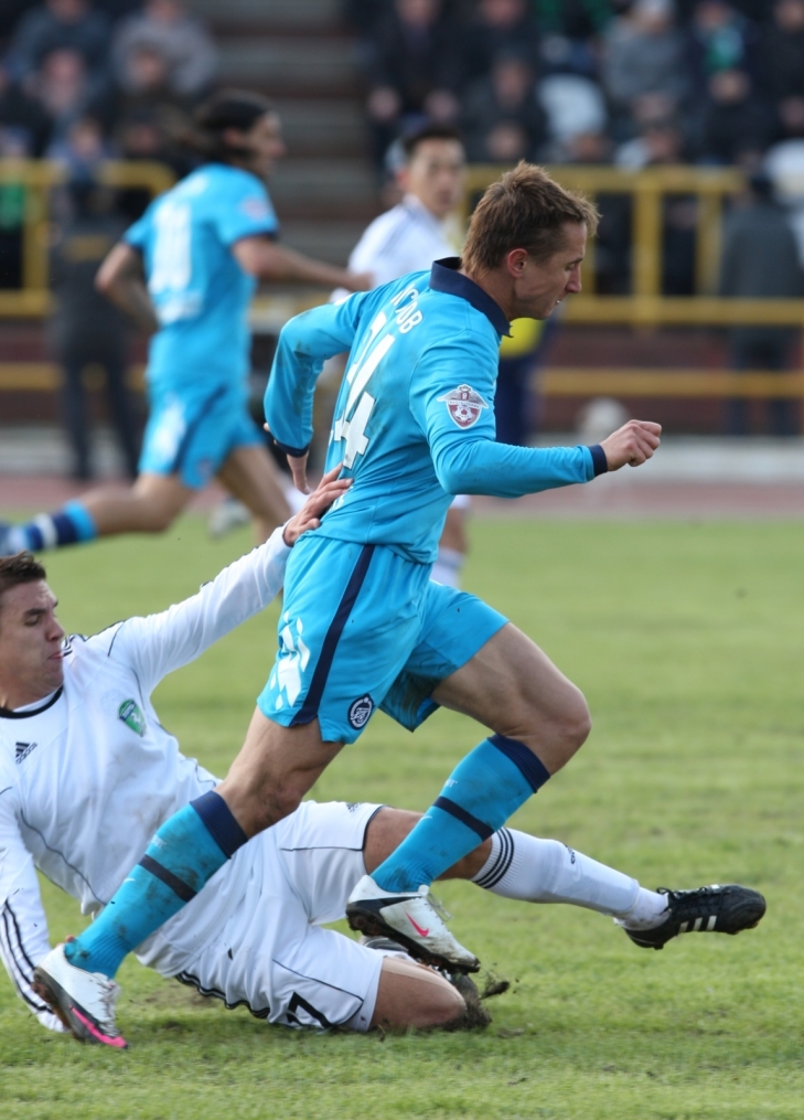 ЧР 2010. Матч ФК «Томск» — ФК «Зенит». 0:0