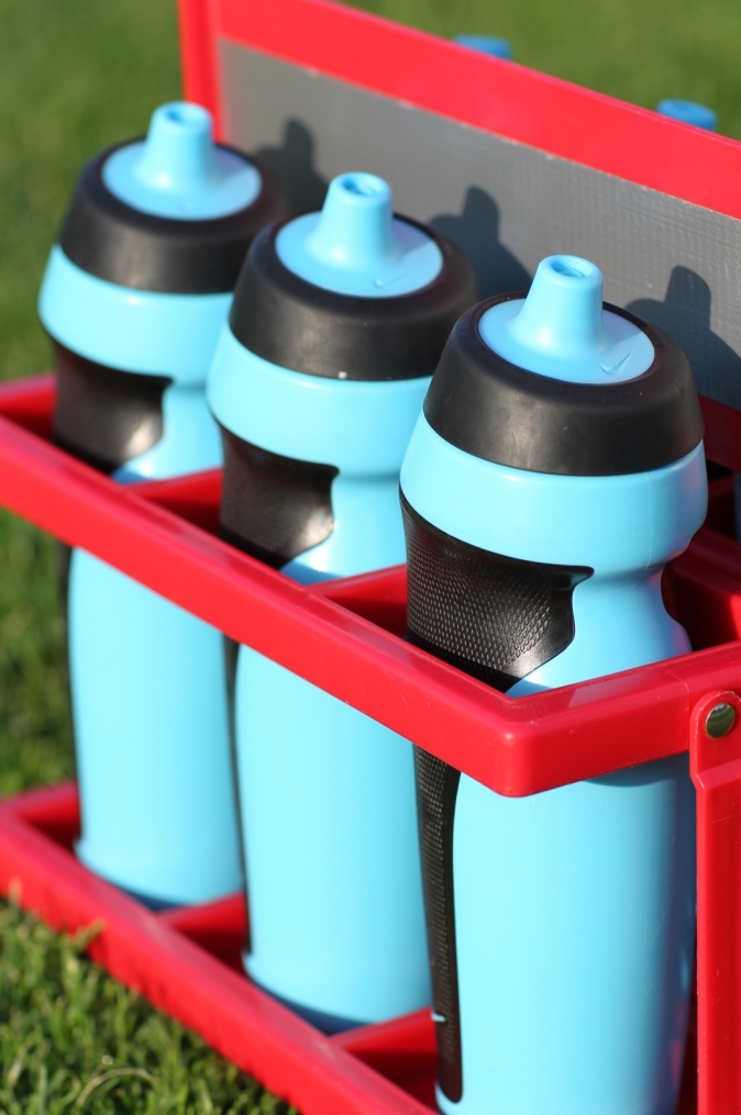 Рубрика «Вещь» — поилка