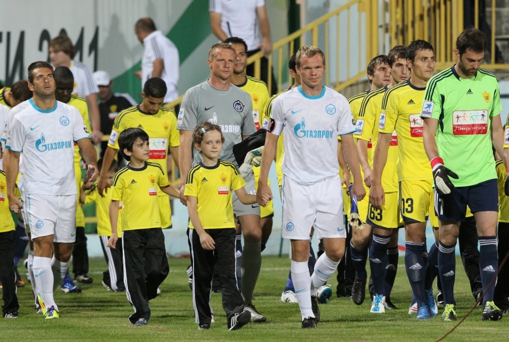 Чемпионат России 2011/2012, 17, Анжи:Зенит