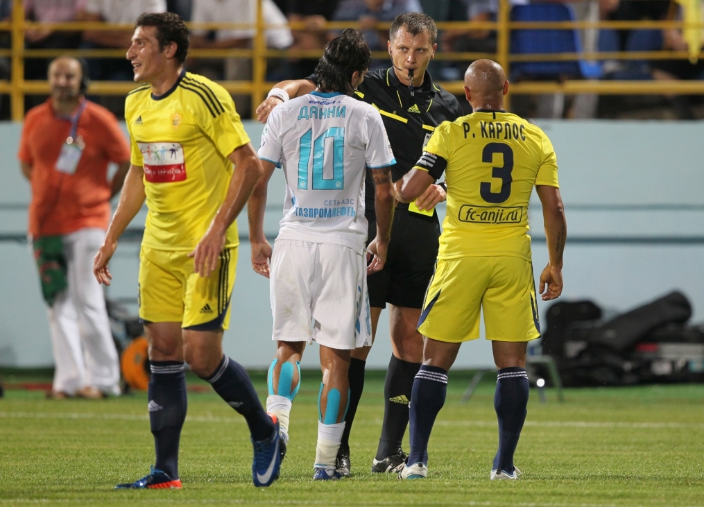 Чемпионат России 2011/2012, 17, Анжи:Зенит