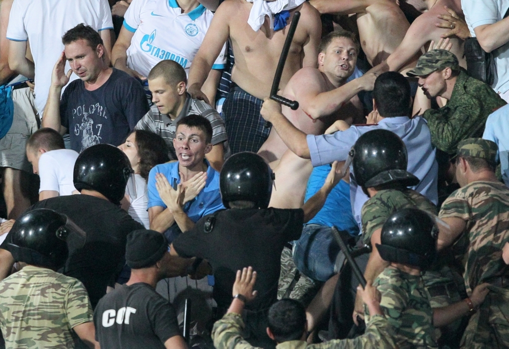 Чемпионат России 2011/2012, 17, Анжи:Зени