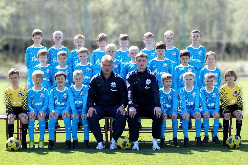 Фотосессия команд Академии «Зенита»