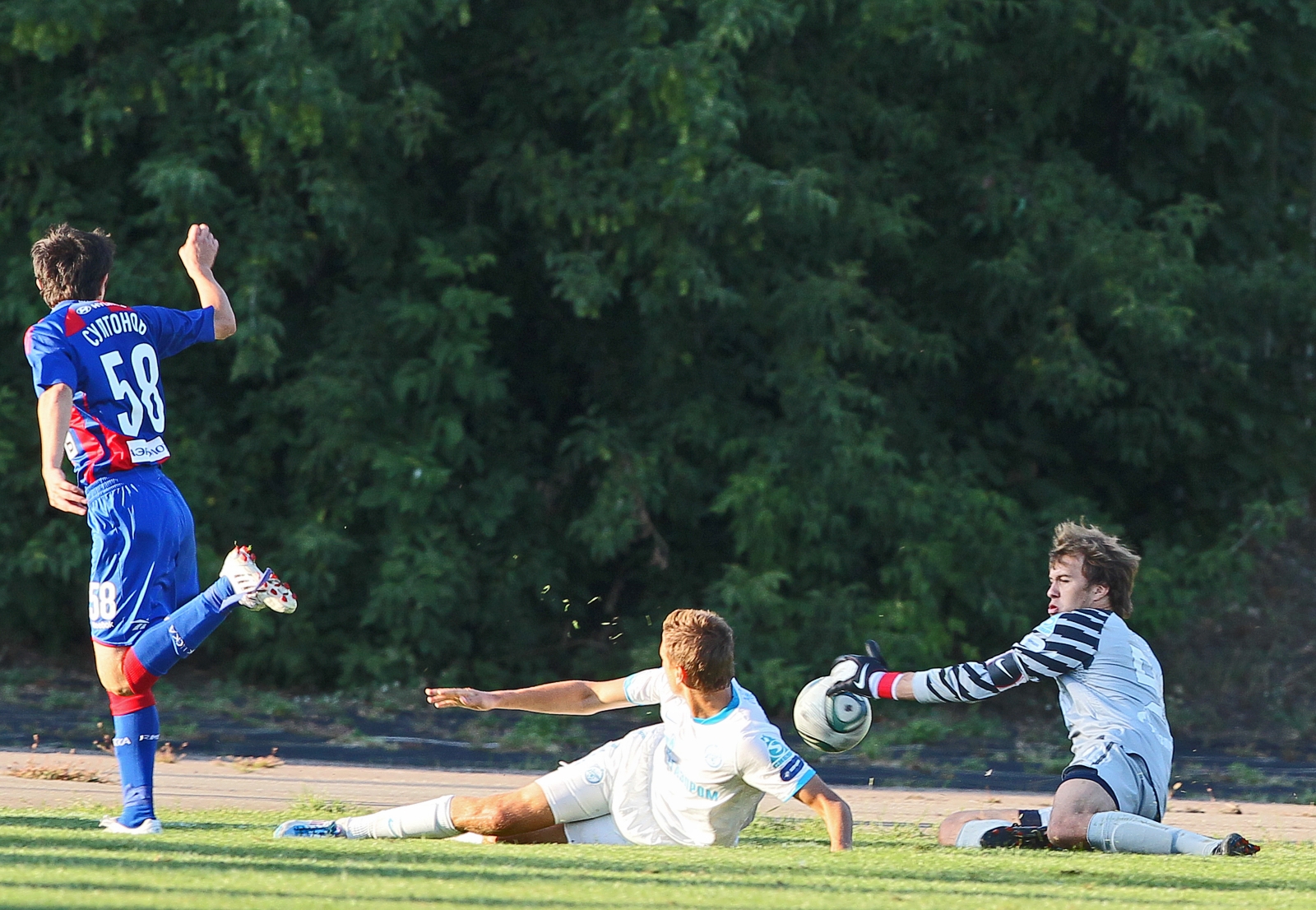 Первенство молодежных составов 2011/2012 года. Футбольный матч ЦСКА—Зенит