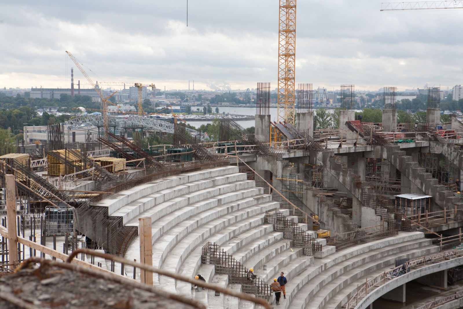 Строительство нового стадиона «Газпром — Арена»