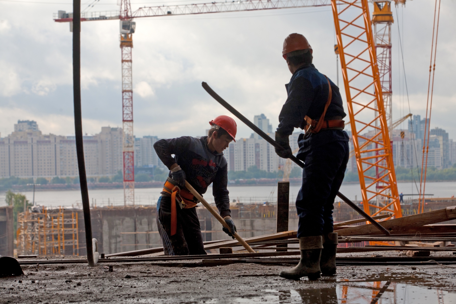 Строительство нового стадиона «Газпром — Арена»