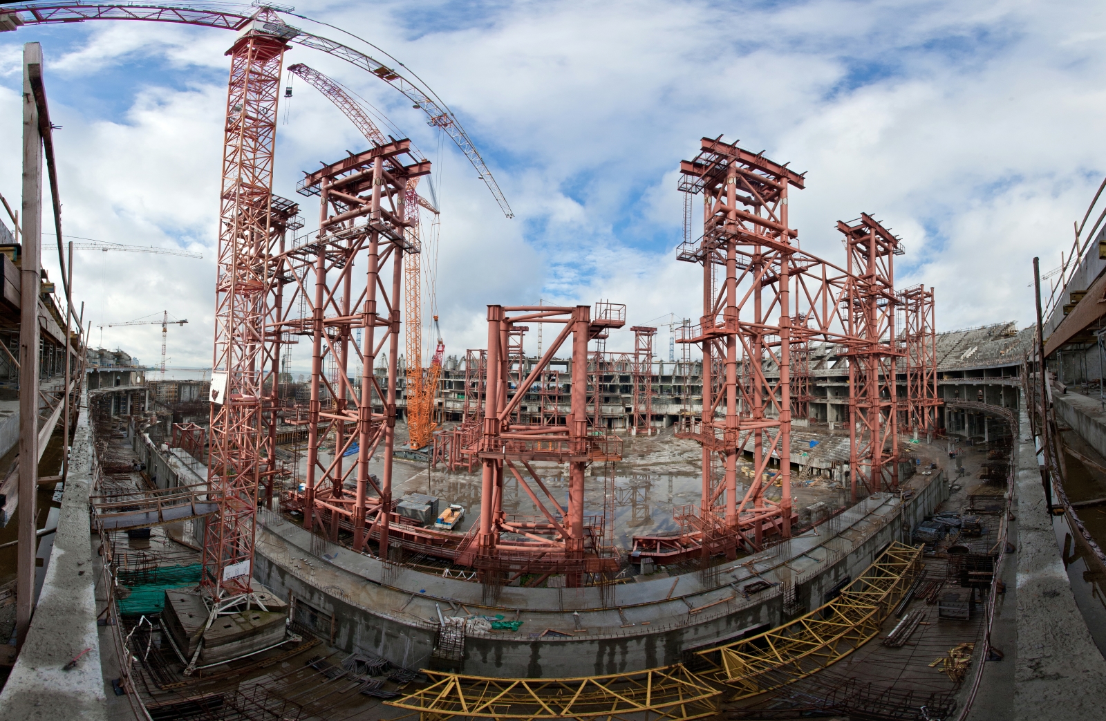 Строительство нового стадиона «Газпром — Арена»