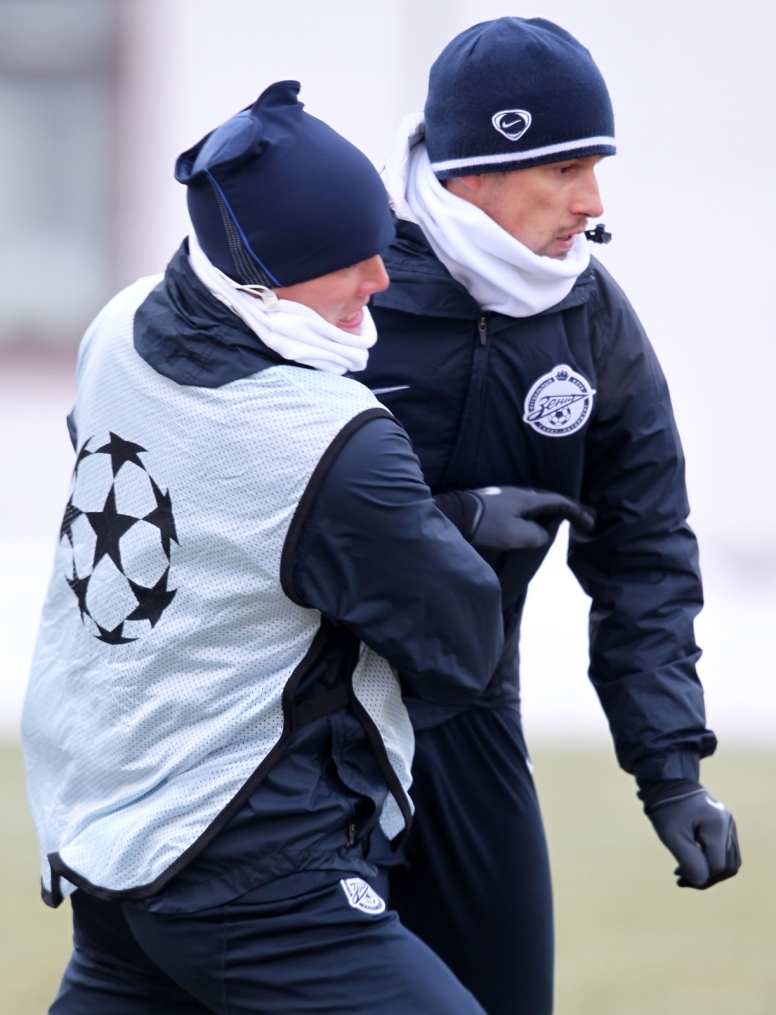 Открытая тренировка «Зенита»  перед матчем 1/8 финала Лиги чемпионов УЕФА 2011/2012 с Бенфикой