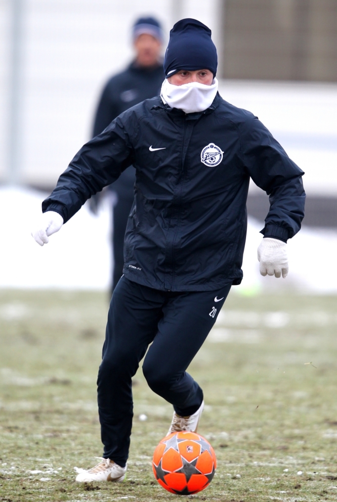 Открытая тренировка «Зенита»  перед матчем 1/8 финала Лиги чемпионов УЕФА 2011/2012 с Бенфикой