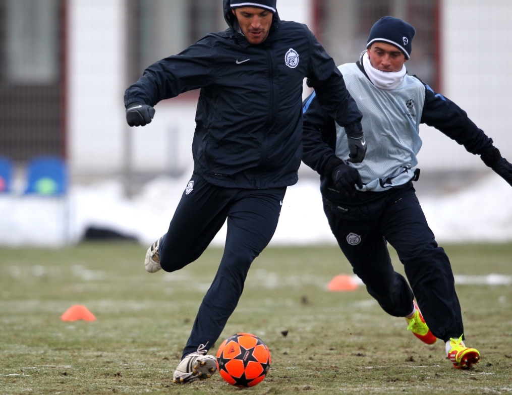 Открытая тренировка «Зенита»  перед матчем 1/8 финала Лиги чемпионов УЕФА 2011/2012 с Бенфикой