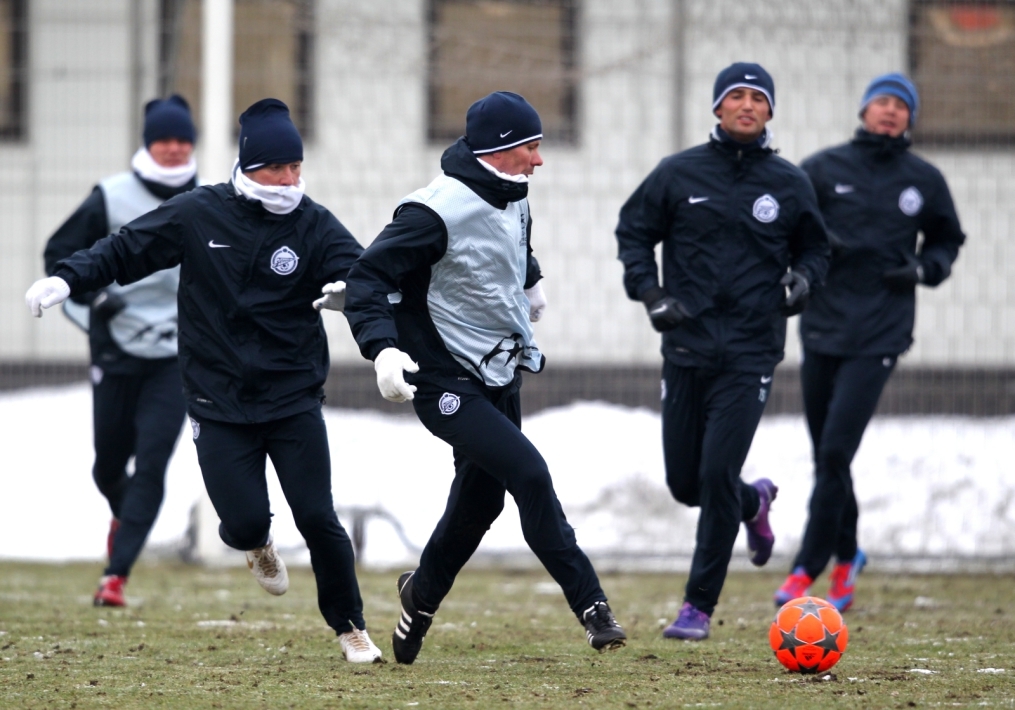 Открытая тренировка «Зенита»  перед матчем 1/8 финала Лиги чемпионов УЕФА 2011/2012 с Бенфикой