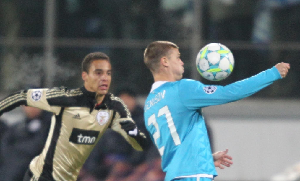 Лиги чемпионов УЕФА 2011/2012, Зенит—Бенфика