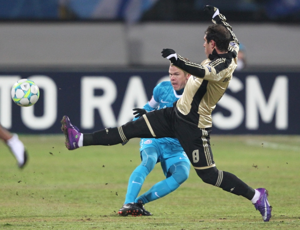 Лиги чемпионов УЕФА 2011/2012, Зенит—Бенфика