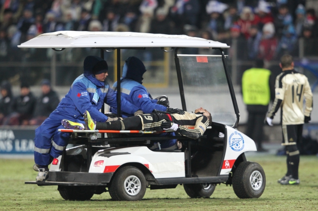 Лиги чемпионов УЕФА 2011/2012, Зенит—Бенфика