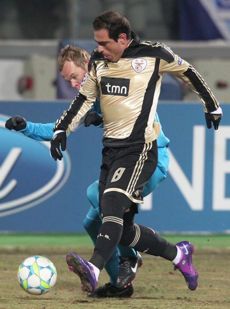 Лиги чемпионов УЕФА 2011/2012, Зенит—Бенфика