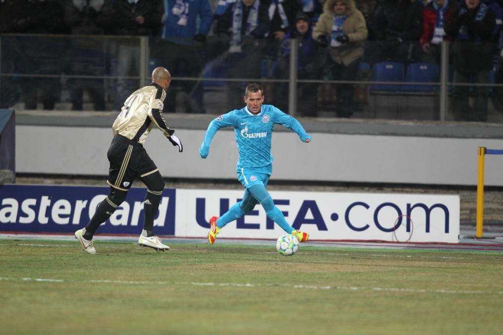 Лиги чемпионов УЕФА 2011/2012, Зенит—Бенфика