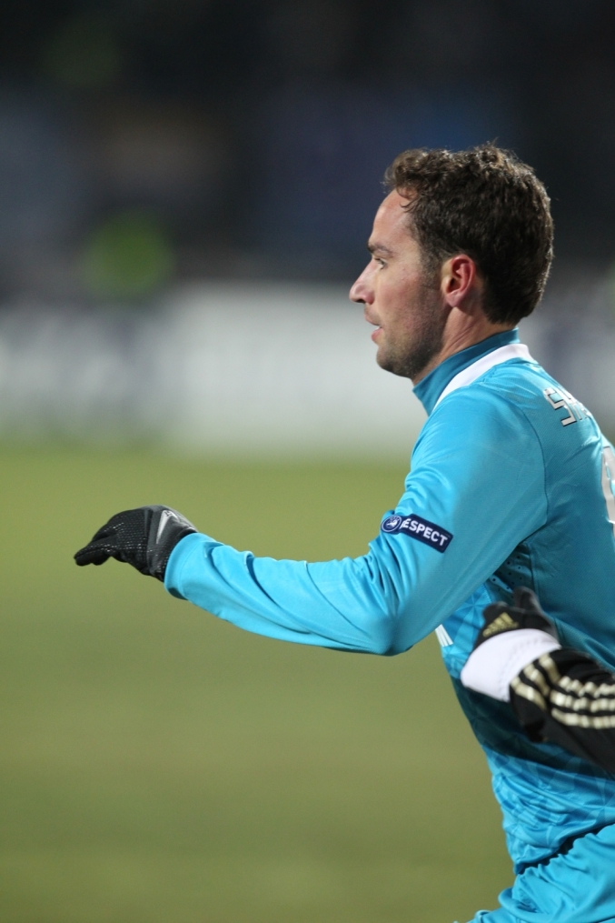 Лиги чемпионов УЕФА 2011/2012, Зенит—Бенфика