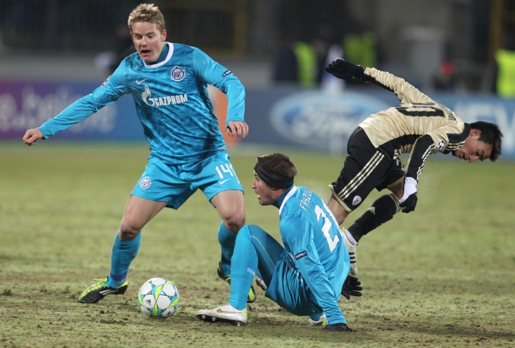 Лиги чемпионов УЕФА 2011/2012, Зенит—Бенфика