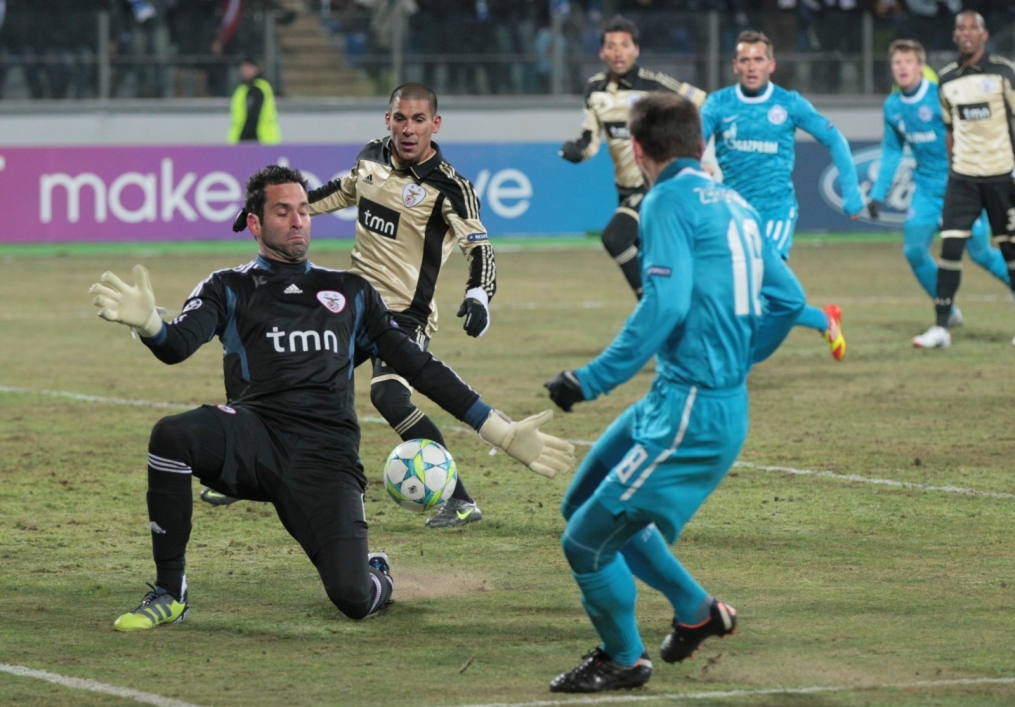 Лиги чемпионов УЕФА 2011/2012, Зенит—Бенфика