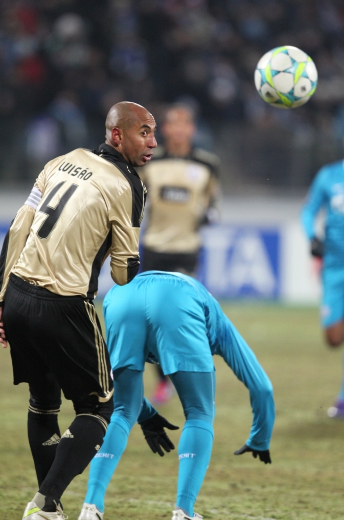 Лиги чемпионов УЕФА 2011/2012, Зенит—Бенфика