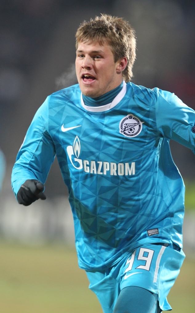 Лиги чемпионов УЕФА 2011/2012, Зенит—Бенфика