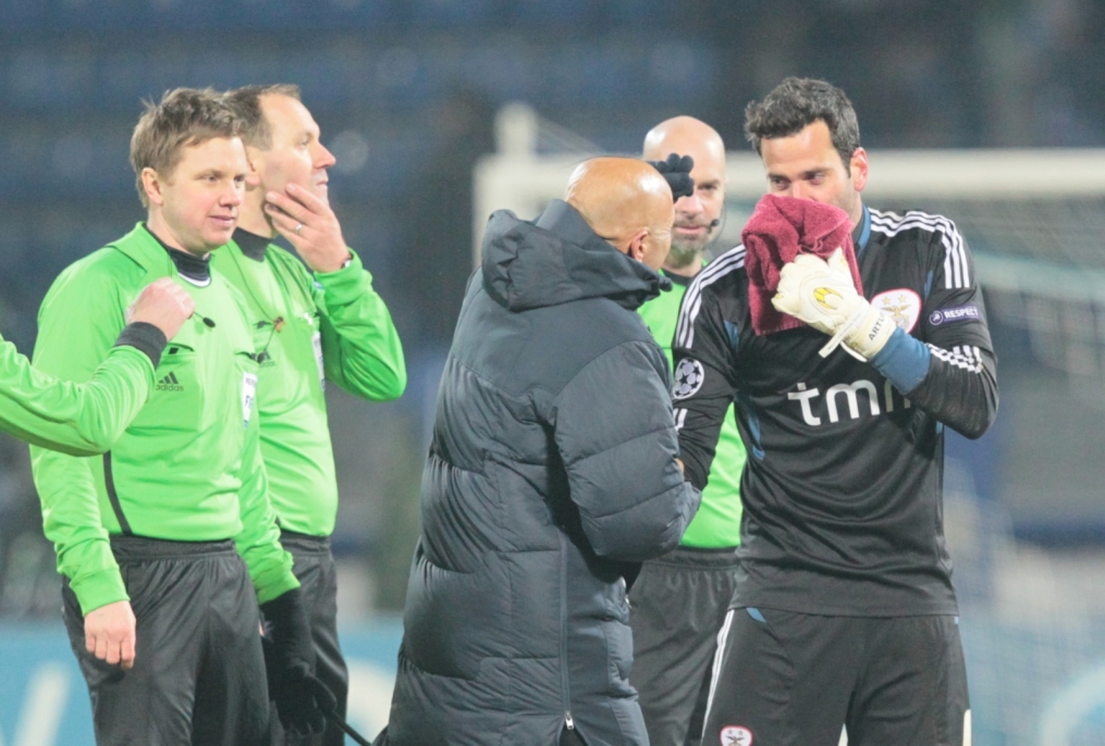 Лиги чемпионов УЕФА 2011/2012, Зенит—Бенфика