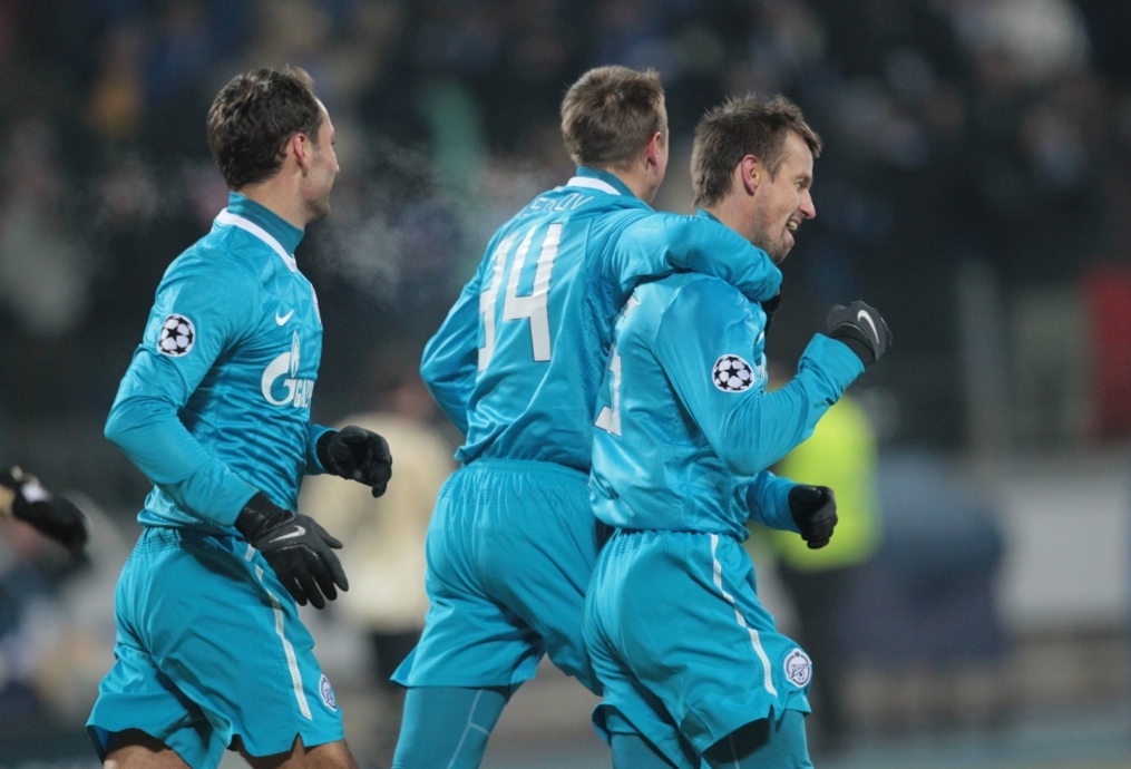 Лиги чемпионов УЕФА 2011/2012, Зенит—Бенфика