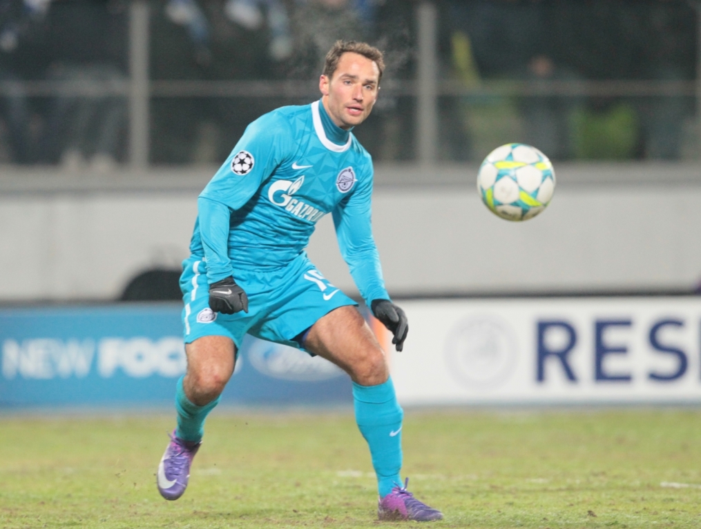 Лиги чемпионов УЕФА 2011/2012, Зенит—Бенфика