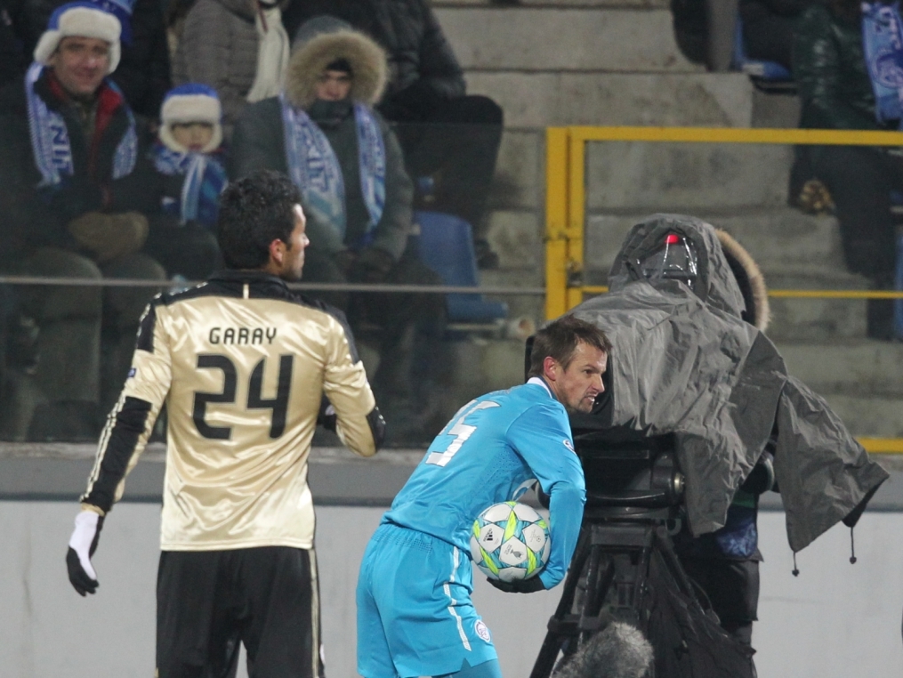 Лиги чемпионов УЕФА 2011/2012, Зенит—Бенфика