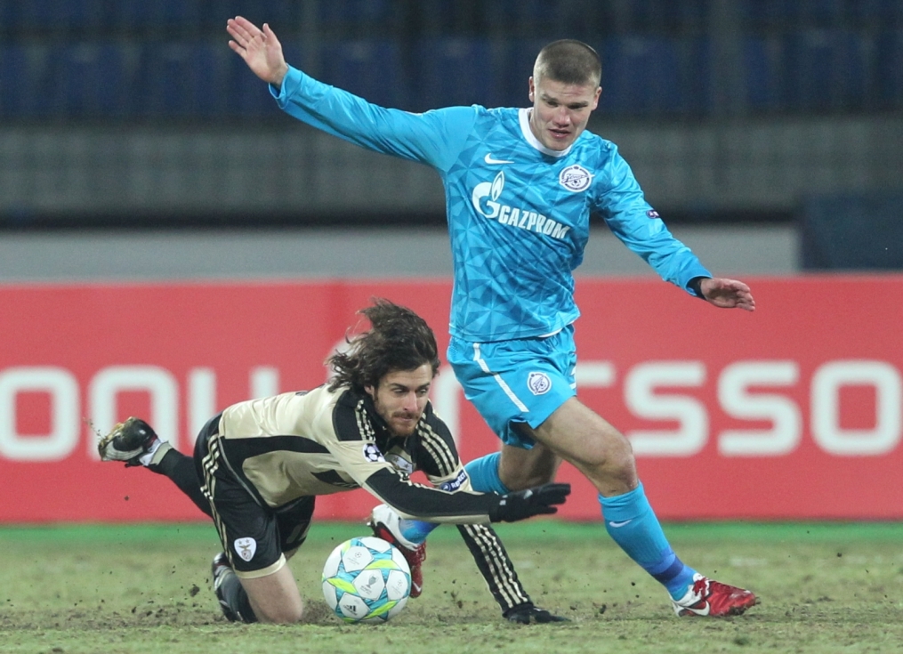 Лиги чемпионов УЕФА 2011/2012, Зенит—Бенфика